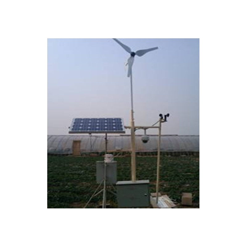 Sistem complet de alimentare solar si eolian
