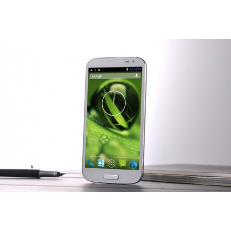 Telefon Lenovo P780 cu 3 SIM card