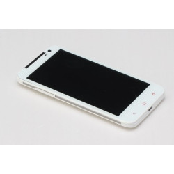 Telefon Android cu 3 SIM card