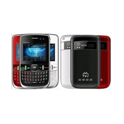 Telefon s9700 cu 4 SIM-uri si 2 carduri de memorie