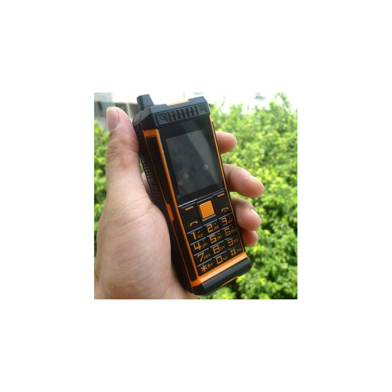 Telefon special pentru Varstici - batrani