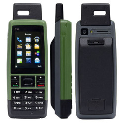 Telefon cu 3 SIM-uri , lanterna si baterie 4200mAh
