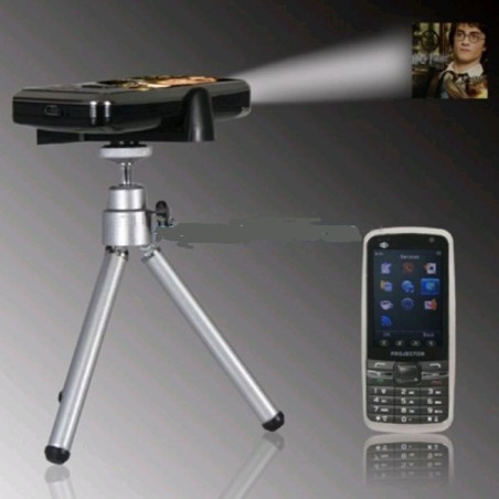 Mfu P780 dual sim cu proiector