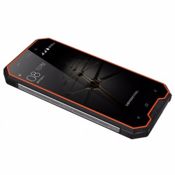 Telefon rezistent la apa si socuri BlackView 4000