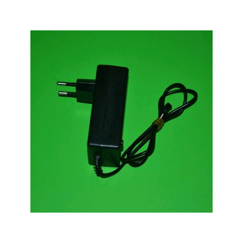 Invertor priza