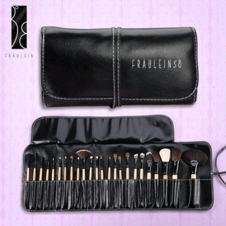 Set Profesional cu 24 Pensule pentru Machiaj 